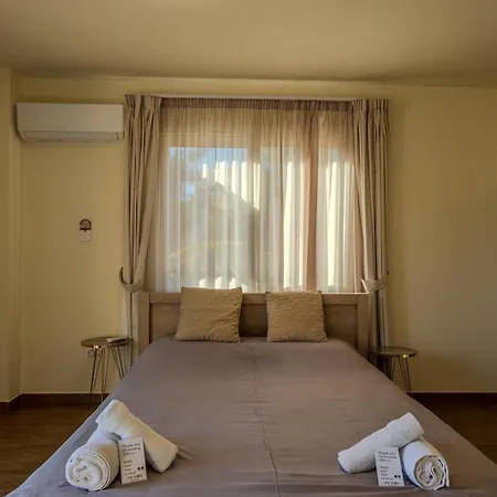 Danaos Seaside 002 With Pool In Tourist Area *