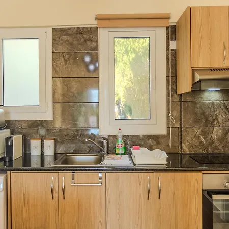 Danaos Seaside 002 With Pool In Tourist Area Apartment Paphos