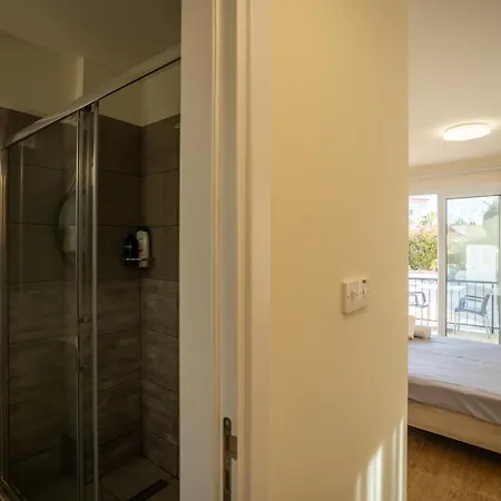 Danaos Seaside 002 With Pool In Tourist Area דירה