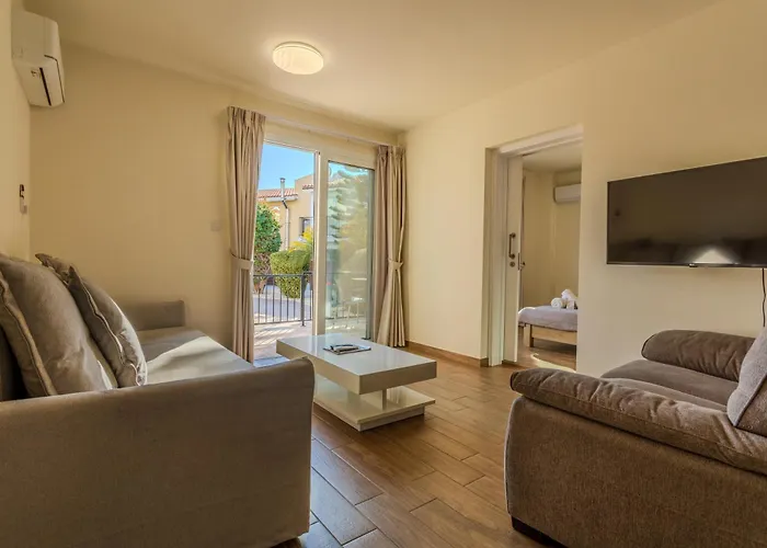 Danaos Seaside 002 With Pool In Tourist Area *