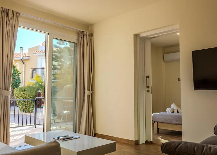 Danaos Seaside 002 With Pool In Tourist Area Daire