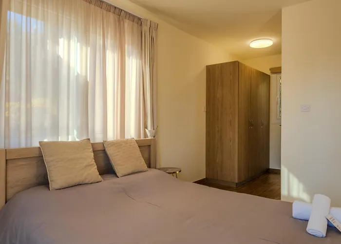 Danaos Seaside 002 With Pool In Tourist Area Pafos