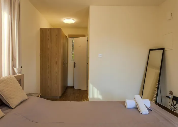 Danaos Seaside 002 With Pool In Tourist Area Daire