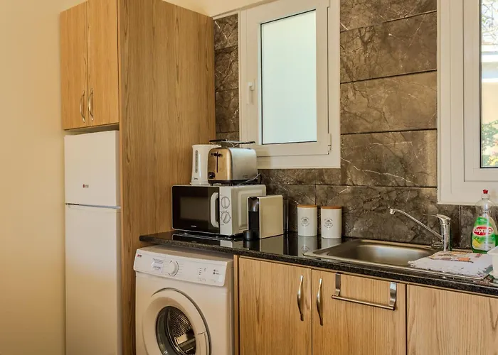 Daire Danaos Seaside 002 With Pool In Tourist Area