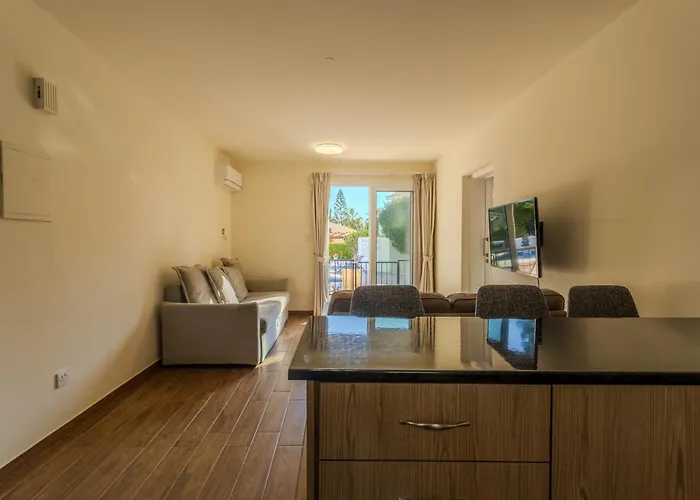 Daire Danaos Seaside 002 With Pool In Tourist Area Pafos