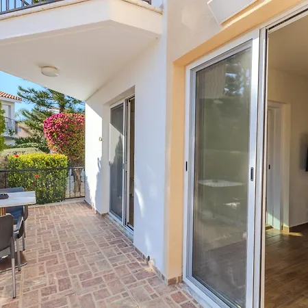 Danaos Seaside 002 With Pool In Tourist Area Pafos