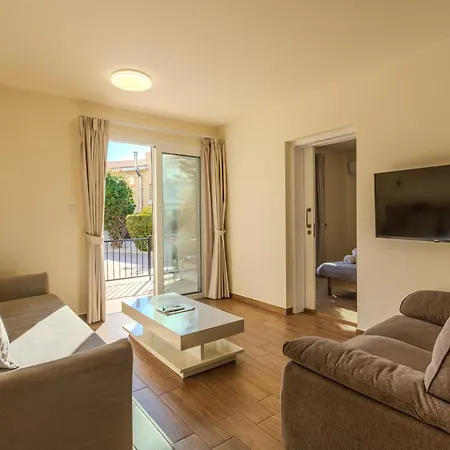 Danaos Seaside 002 With Pool In Tourist Area Pafos